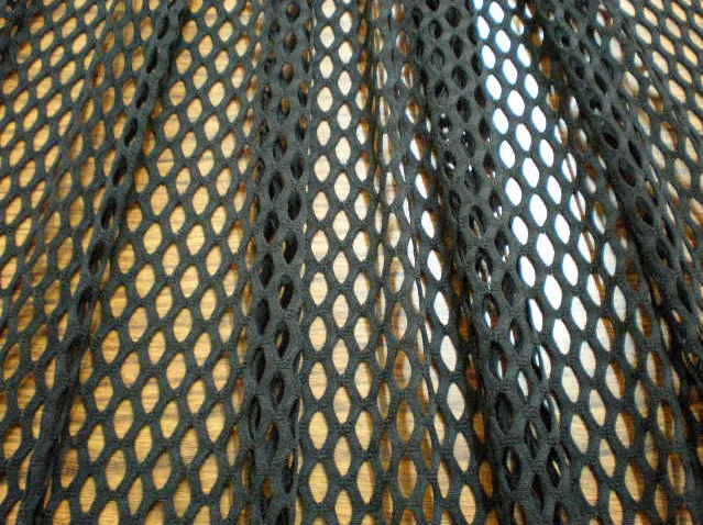 3.Diamond Hole Plain Mesh Black